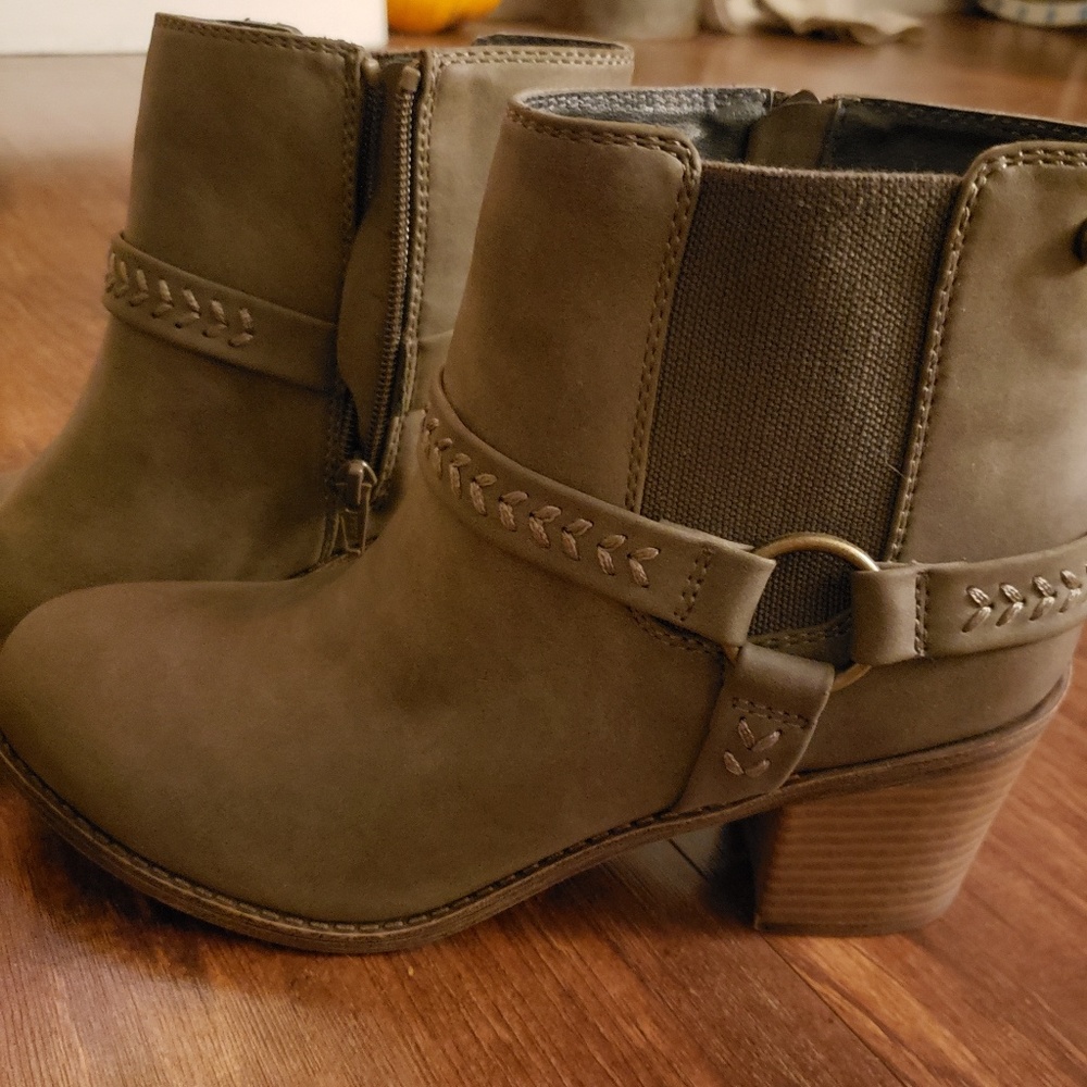 🍁*ROXY BOOTS*🍁